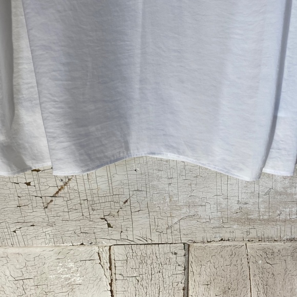 cabi Seaside Top (M).  New, no tag. - Picture 6 of 8